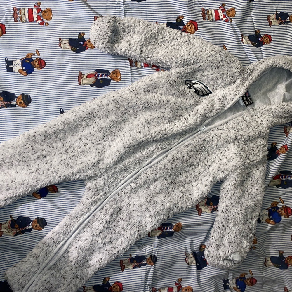 Cozy Gray Kids One Piece Philadelphia Eagles